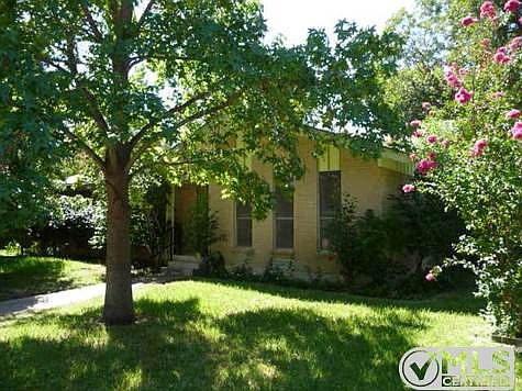 1st image of 2511 Rivercrest Dr