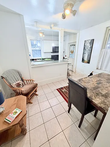 2812 W Girard Ave #1R Photo 1