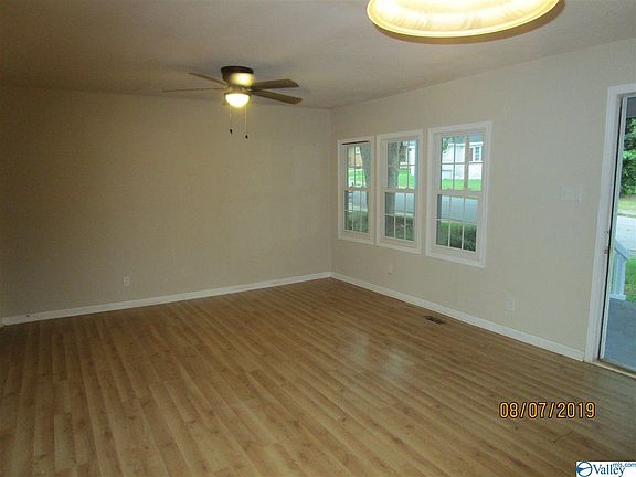 4th image of 2205 Fitchard Ave NW