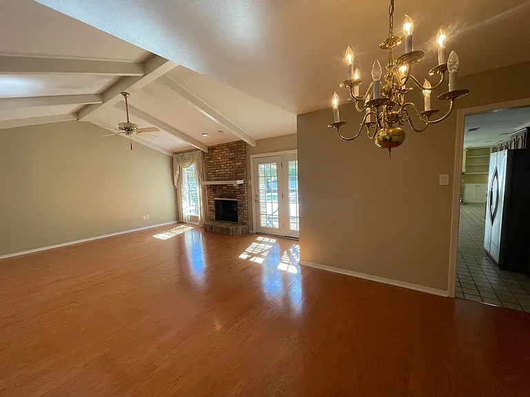 7416 Camelback Dr — Photo 5
