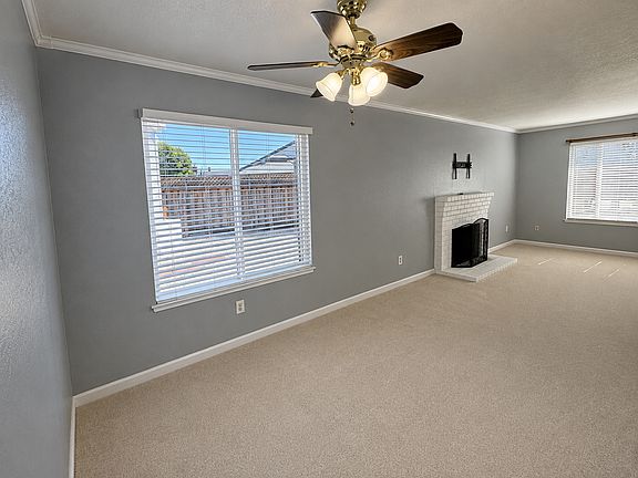 5th image of 1972 Carnation Cir Unit A