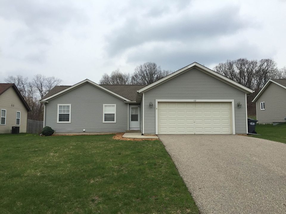 1st image of 113 Grandview