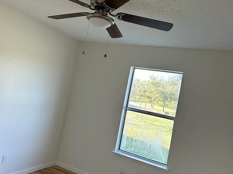 350 N Erby Campbell Blvd — Photo 14