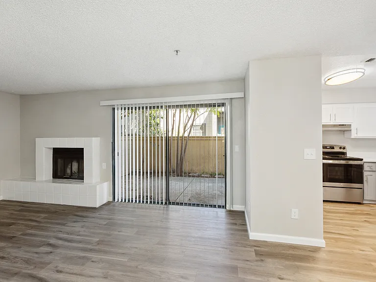 ReNew on Summerfield — Photo 6