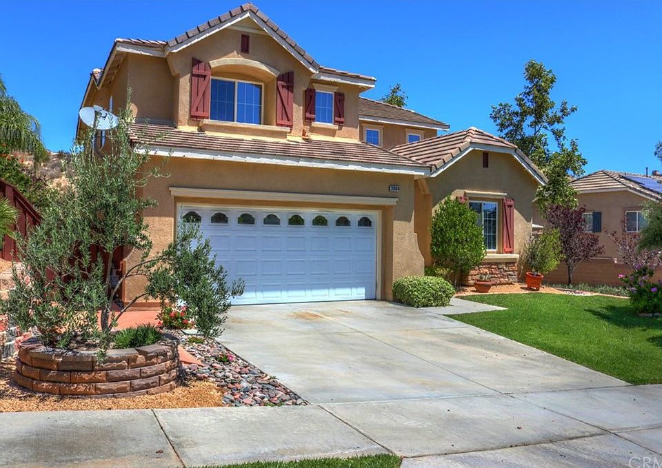 1st image of 31884 Cedarhill Ln