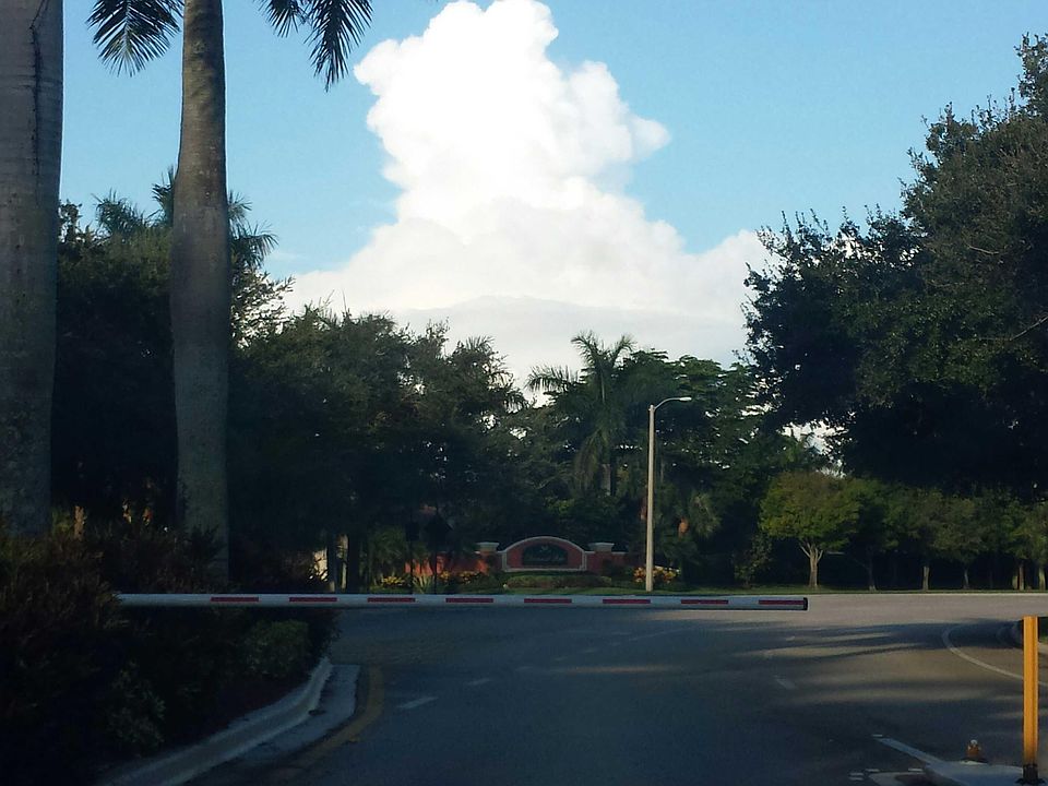 1st image of 16400 Diamond Pl