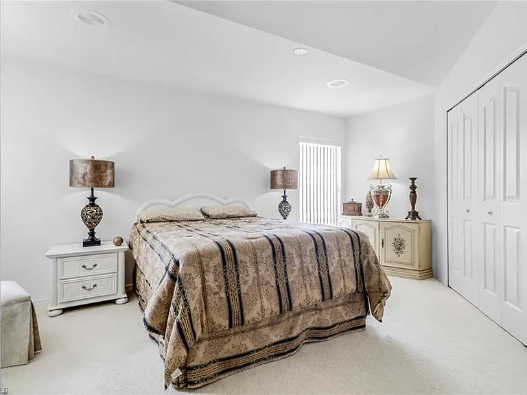 13131 Castle Harbour Dr #M3 — Photo 16
