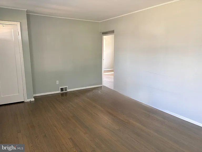 24 Forman Dr — Photo 3
