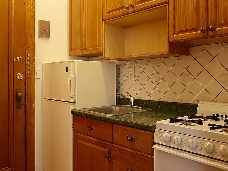 319 W 76th St #5A — Photo 14