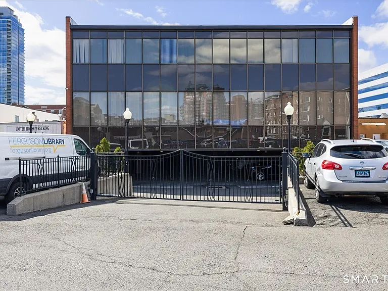 485 Summer St #302 — Photo 18