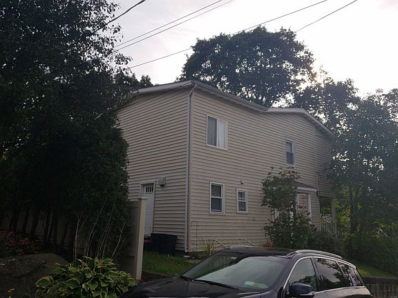 2nd image of 67 Clement St