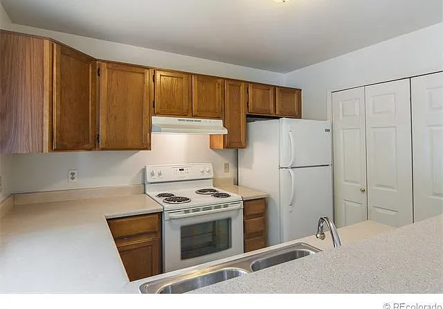 3066 W 107th Pl #B — Photo 6