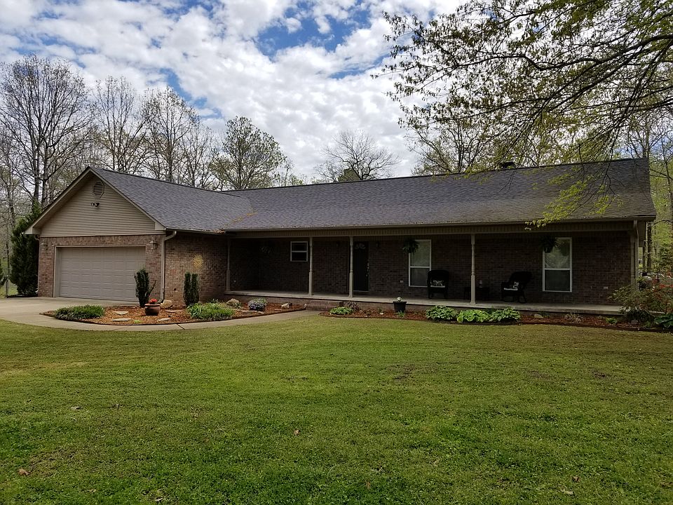 1st image of 168 Country Oaks Dr