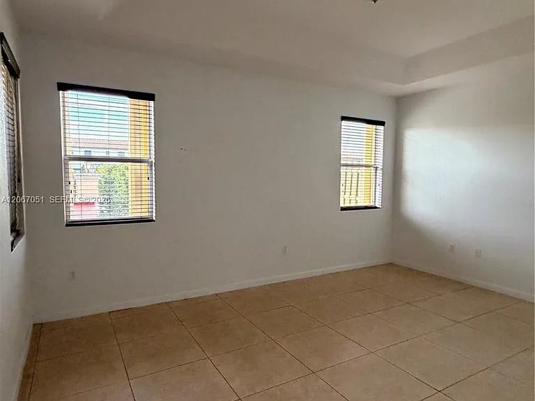 11851 SW 248th Ter — Photo 16