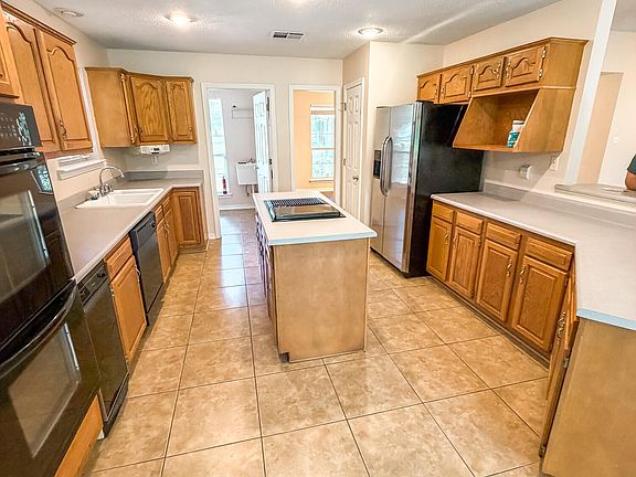 4th image of 39340 Kisatchie Dr
