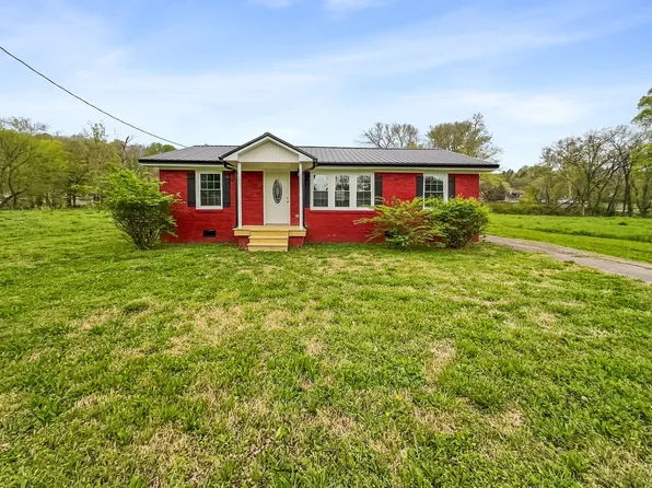 114 Joe St, Waverly, TN 37185