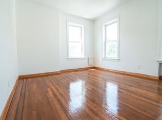 135 India St APT 3, Brooklyn, NY 11222