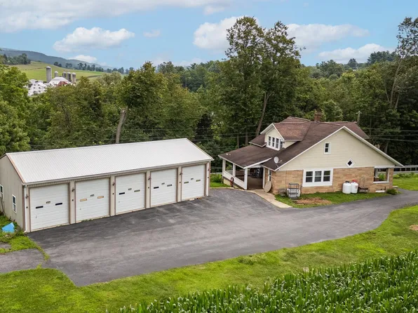 128 Sunset Dr, Millheim, PA 16854