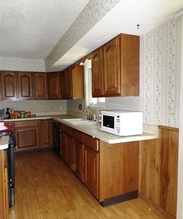 5th image of 9 Ridgemont Dr