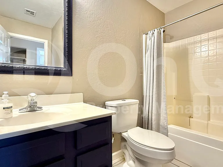 8210 W Concordia Dr #1 — Photo 15