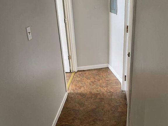 5th image of 1330-1334 Xenia Ave #1332A