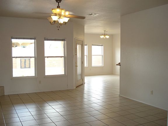 5th image of 381 Brentwood Dr