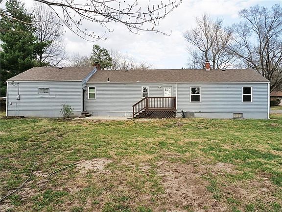 4th image of 5432 Ralston Ave
