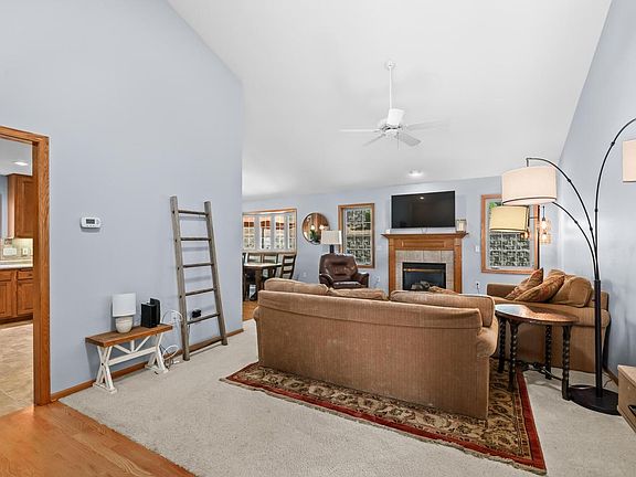 5th image of 208 Endfield CIRCLE