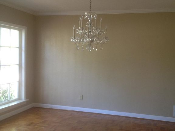 3rd image of 4605 Avon Ln