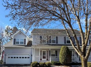 27 Lavoie Dr #27, Essex Junction, VT 05452