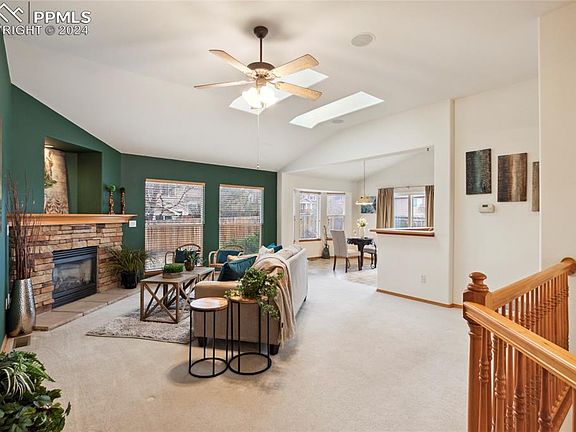 5th image of 4411 Hickory Hollow Dr