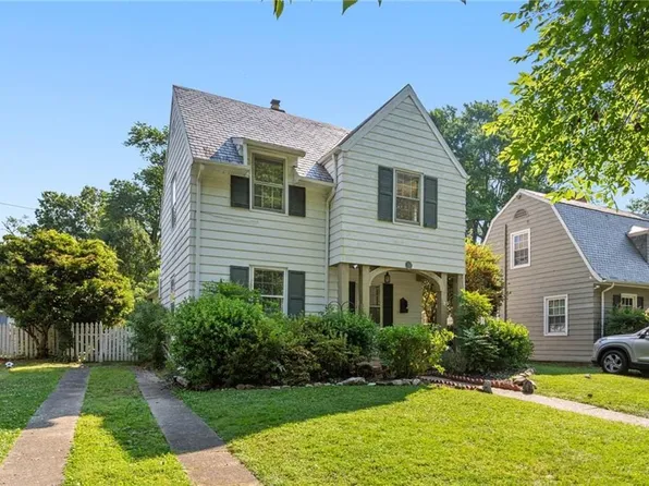 208 Ferguson Ave, Newport News, VA 23601
