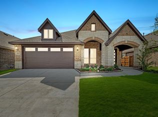 8233 Catclaw Pr, Godley, TX 76044