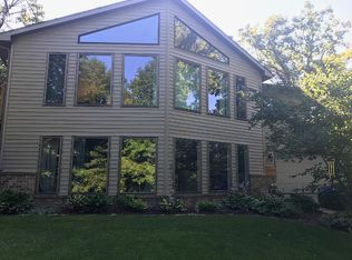 4314 Green Leaf Dr, Dodgeville, WI 53533