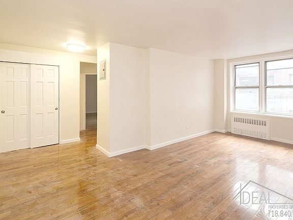 3rd image of 483 Ocean Pkwy APT 5K