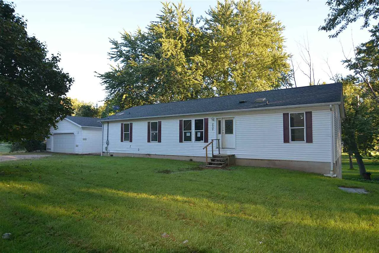 2928 Whitlock Rd photo 1