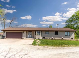 31442 Keystone Ave, Parkersburg, IA 50665