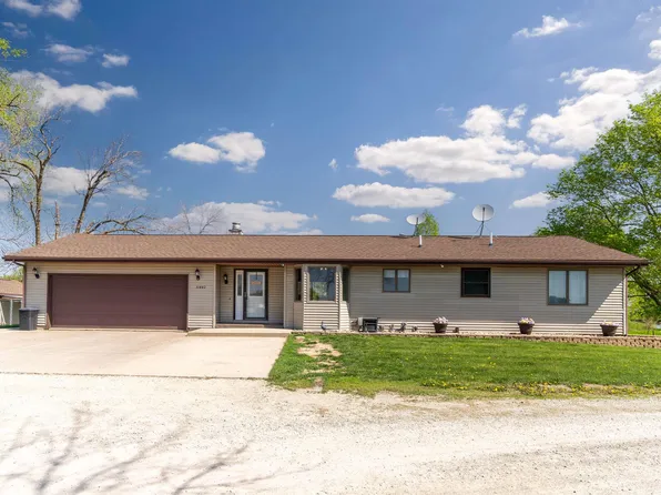 31442 Keystone Ave, Parkersburg, IA 50665