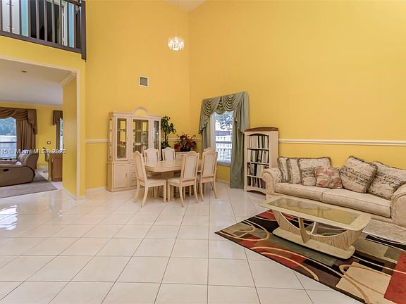 3rd image of 14388 NW 15th St