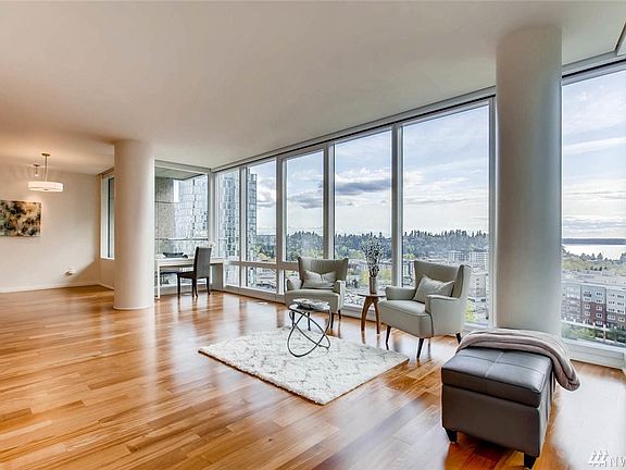 2nd image of 10700 NE 4th St Unit 1302