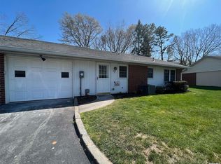 250 Newcastle Ct UNIT A, Ridge, NY 11961