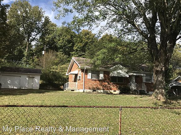4th image of 426 Oriole Cir