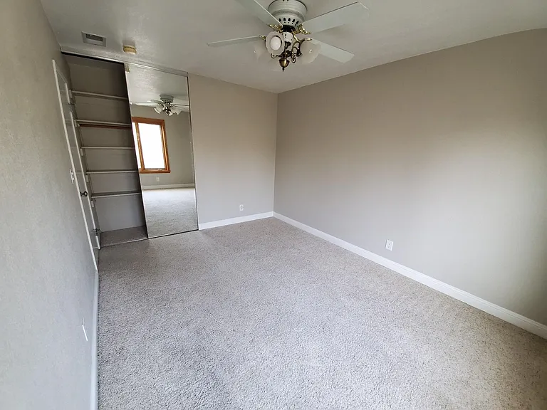 5700 Skyview Pl — Photo 13