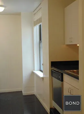 Rented by Bond New York | media 40