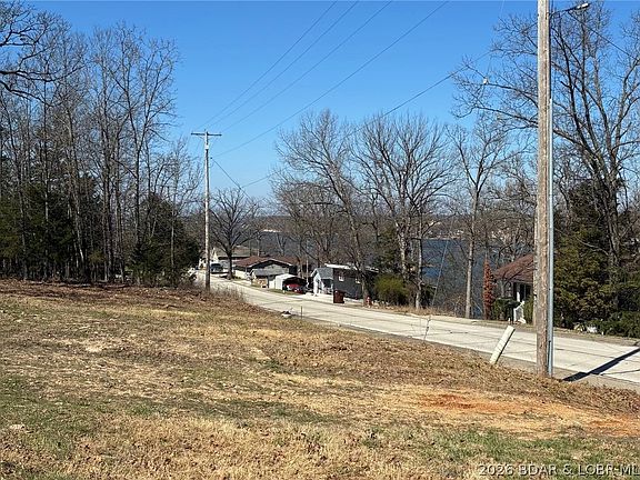 3rd image of Lots 32 & 33 Stewart Dr