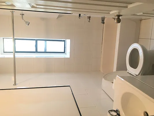 Rented by Lang Realty LLC | media 23