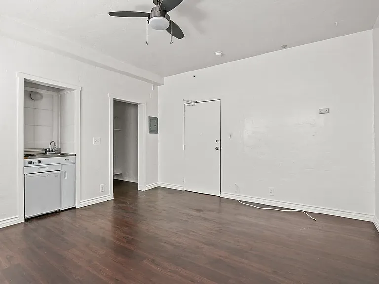 Silverlake Towers — Photo 9
