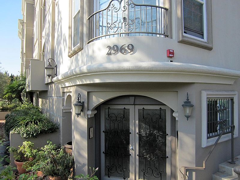 2nd image of 2969 Kelton Ave #205