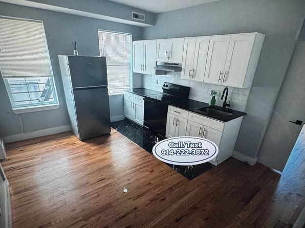 99 Maple St APT 1L