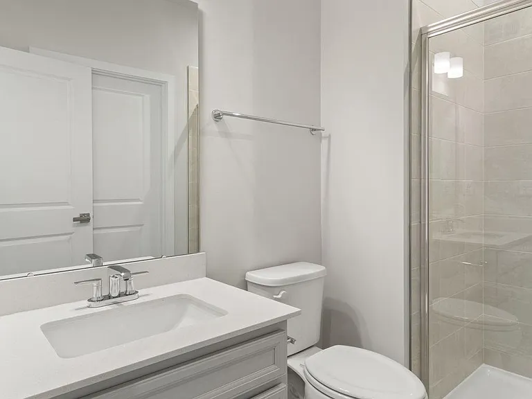 105 McKittrick Dr — Photo 27